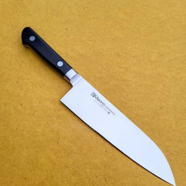 Misono AUS-8 Santoku 180 mm